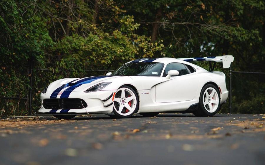 Dodge Viper GTS-R on HRE Classic Wheels (305M) '2017
